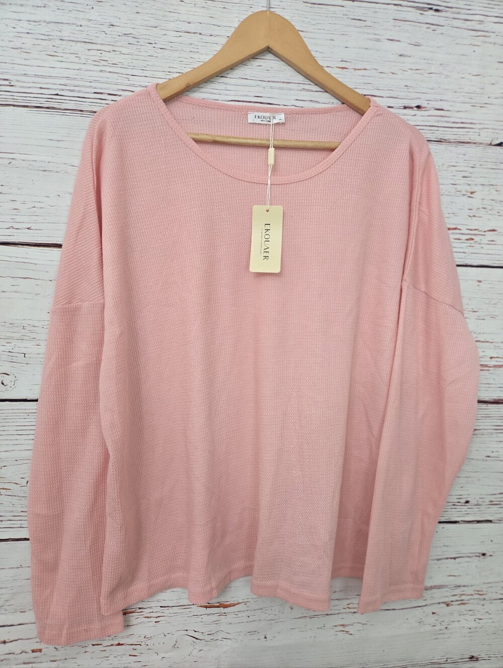 NWT Ekouaer Women’s XXL Pink Waffle Knit Long Sleeve Top